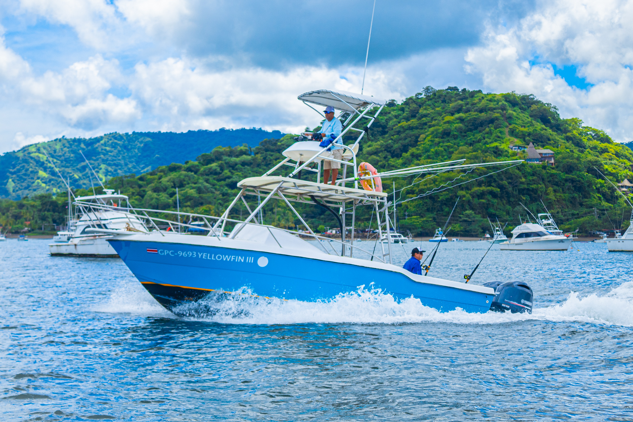 Yellowfin sport fishing tours by boat in Tamarindo Guanacaste