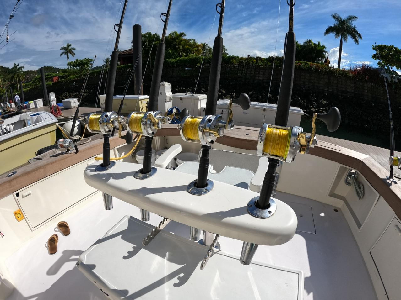 The CRUSH EM Sport fishing boat offers premium fishing tackle