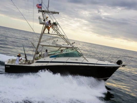 Quepos fishing boat Raven 38 Ft
